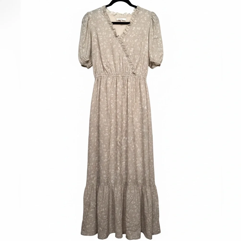 Women's beige ivory Floral ruffle tiered Maxi Dress size large nwt